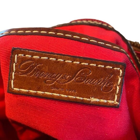 Dooney & Bourke Brown Pebble Adjustable Straps Gold Accents Leather Crossbody - Picture 8 of 11